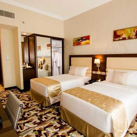 מוסקט Al Murooj Grand Hotel מראה חיצוני תמונה