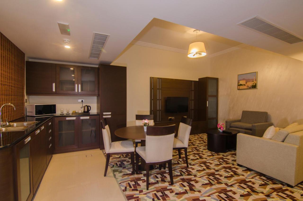 מוסקט Al Murooj Grand Hotel מראה חיצוני תמונה