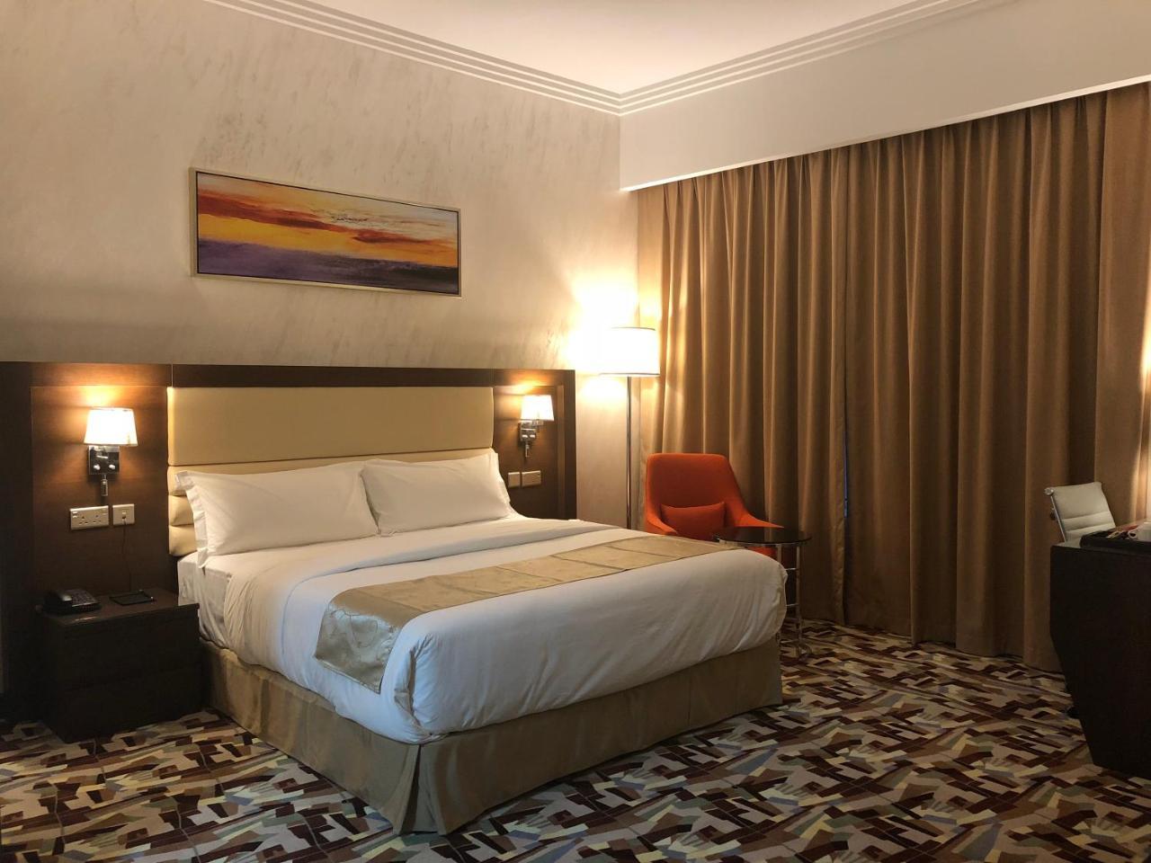 מוסקט Al Murooj Grand Hotel מראה חיצוני תמונה