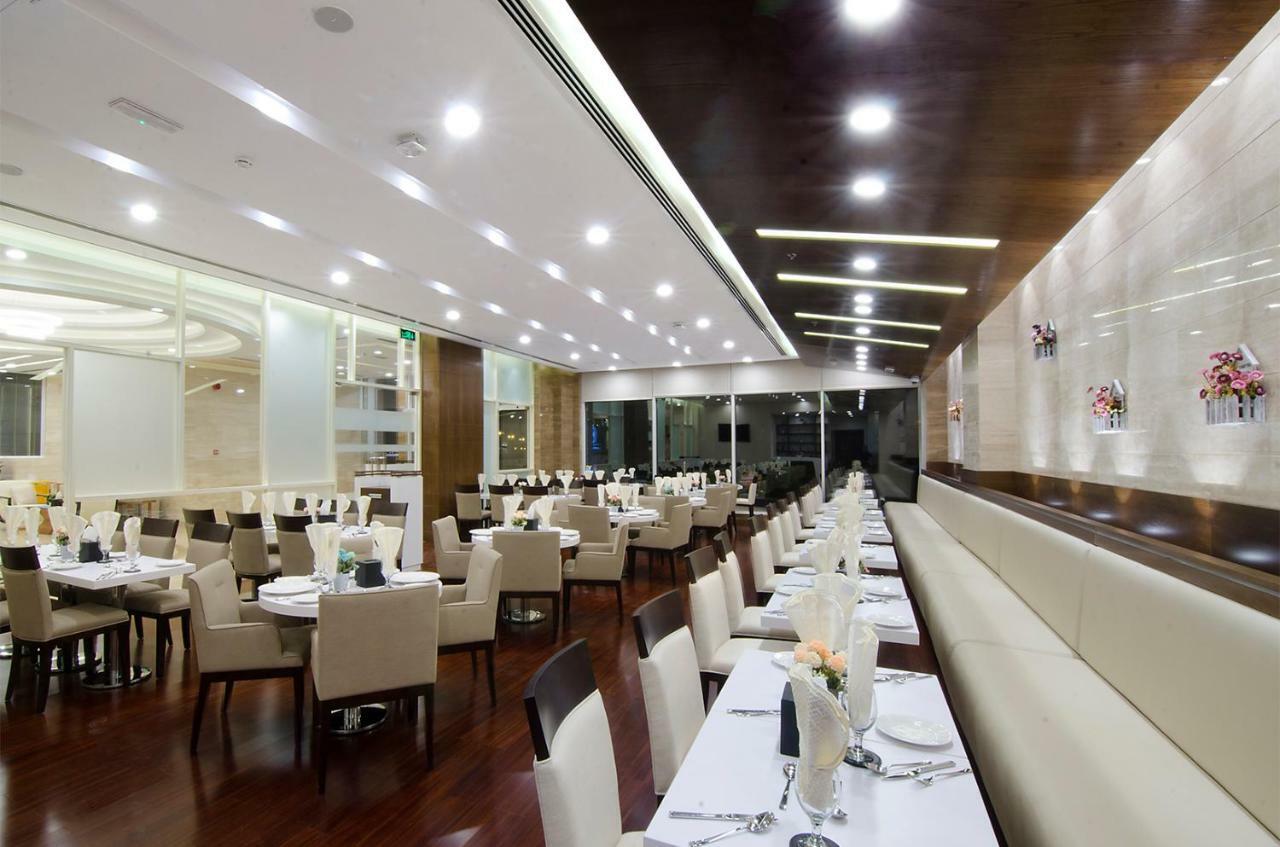 מוסקט Al Murooj Grand Hotel מראה חיצוני תמונה